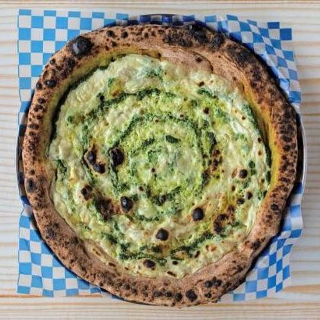 cheesy_vegan_flatbread-684b3699f9d7c7932de241e4